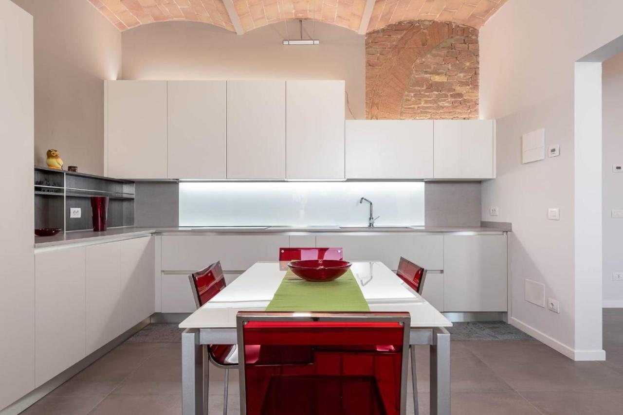 Siena Historic Center Stylish Flat With Balcony! Apartment Екстериор снимка